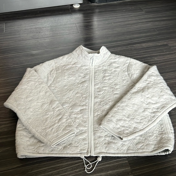 Lululemon Quilted Jacket - Picture 1 of 7